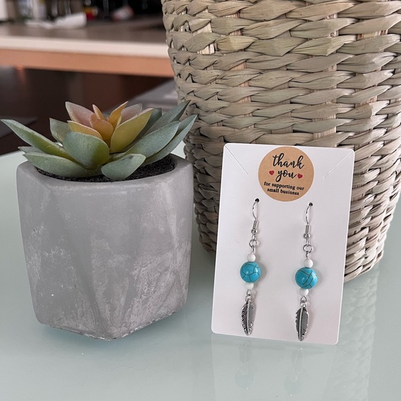 Jewelry - 💙Handmade Earrings 💙